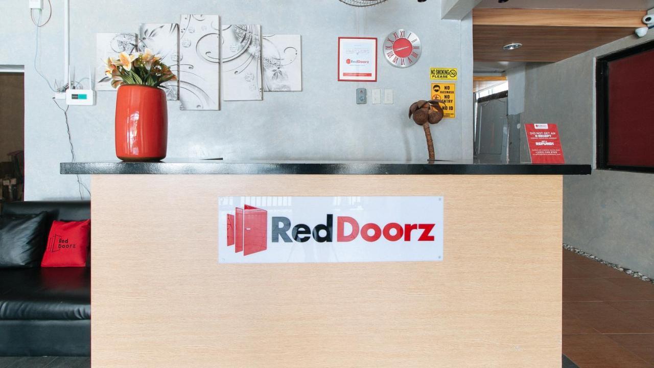 Hotel Reddoorz Near Christ The King Medical Center Manila Esterno foto